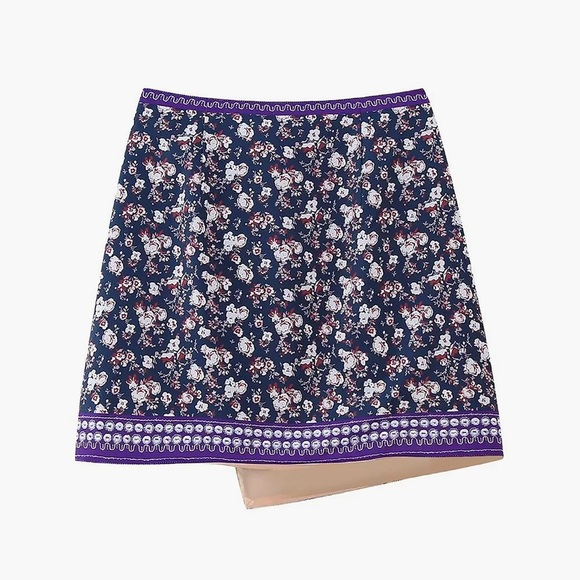 Patchwork Floral Wrap Mini Skirt 💜 - Picture 4 of 8